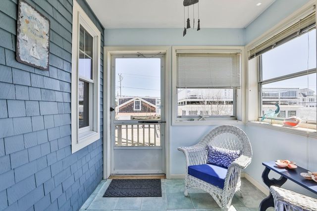 5 64th St, Newburyport, MA 01950