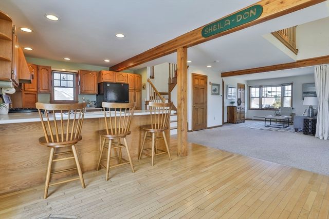 5 64th St, Newburyport, MA 01950