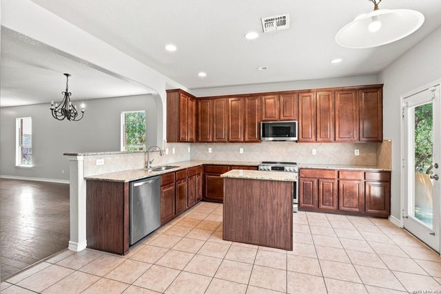 25022 Ashe Juniper, San Antonio, TX 78261