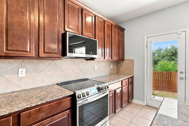 25022 Ashe Juniper, San Antonio, TX 78261