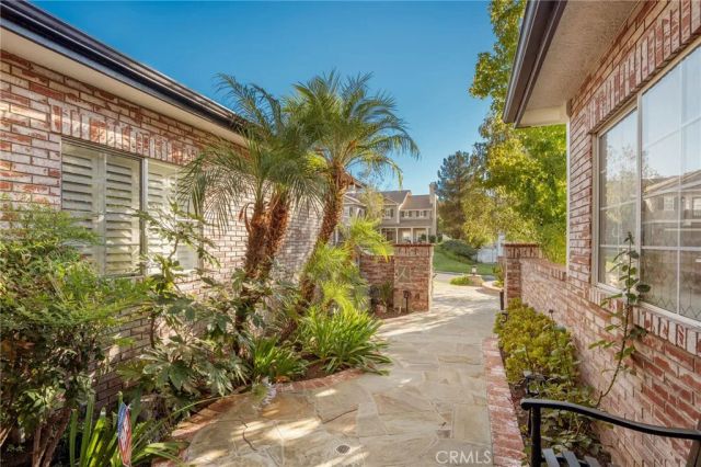 15263 Saddleback Road, Canyon Country, CA 91387