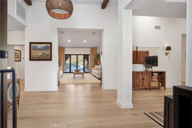 15263 Saddleback Road, Canyon Country, CA 91387