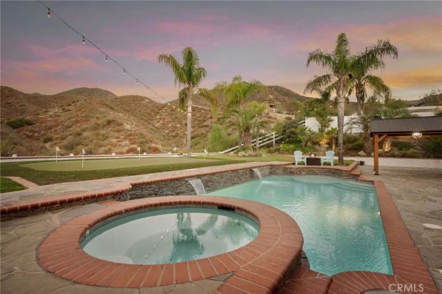 15263 Saddleback Road, Canyon Country, CA 91387
