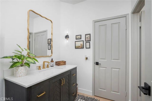 15263 Saddleback Road, Canyon Country, CA 91387