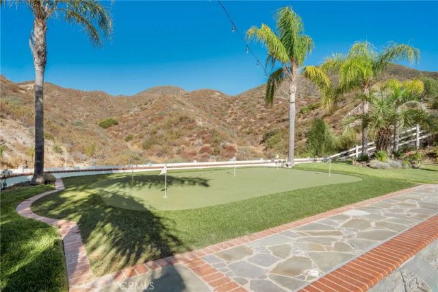 15263 Saddleback Road, Canyon Country, CA 91387