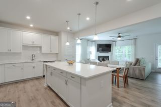197 Witter Way, Woodstock, GA 30188
