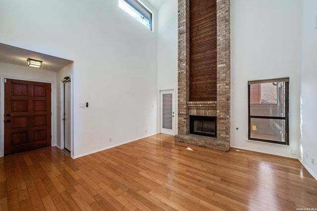 9325 Whisper Pt, San Antonio, TX 78240