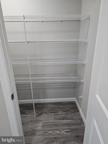 203 FAIRFAX LN, Dover, DE 19901