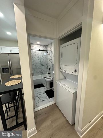 124 SPRUCE AVE, Bellmawr, NJ 08031