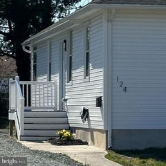 124 SPRUCE AVE, Bellmawr, NJ 08031