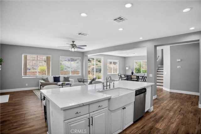 2400 Allysum, Palmdale, CA 93551