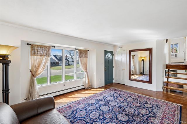 48 Roxbury Drive, Commack, NY 11725
