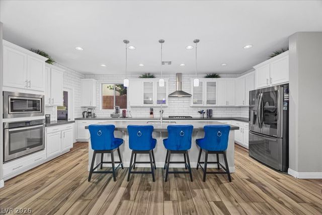 9718 Wildflower Vista Avenue, Las Vegas, NV 89166