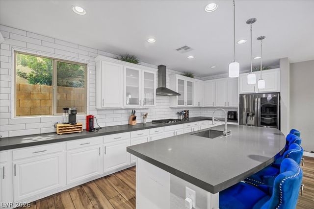 9718 Wildflower Vista Avenue, Las Vegas, NV 89166