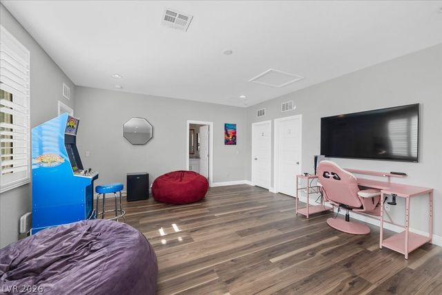 9718 Wildflower Vista Avenue, Las Vegas, NV 89166