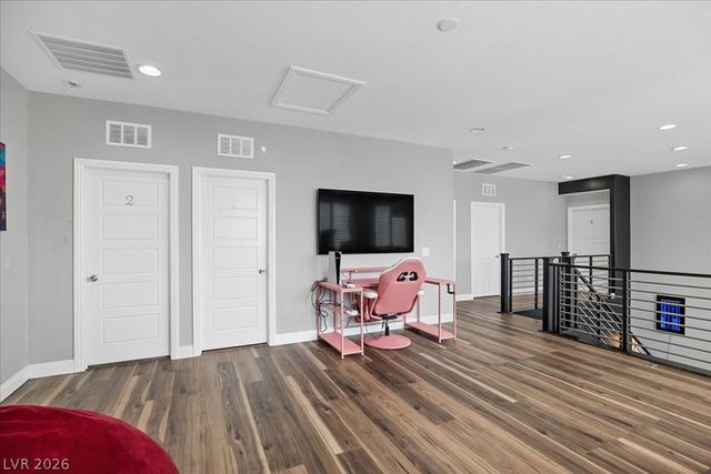 9718 Wildflower Vista Avenue, Las Vegas, NV 89166