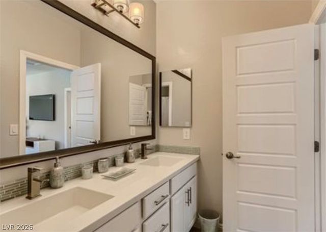 9718 Wildflower Vista Avenue, Las Vegas, NV 89166
