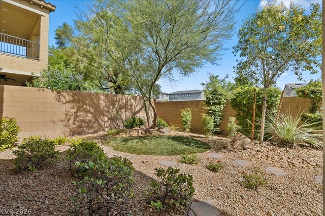 9718 Wildflower Vista Avenue, Las Vegas, NV 89166