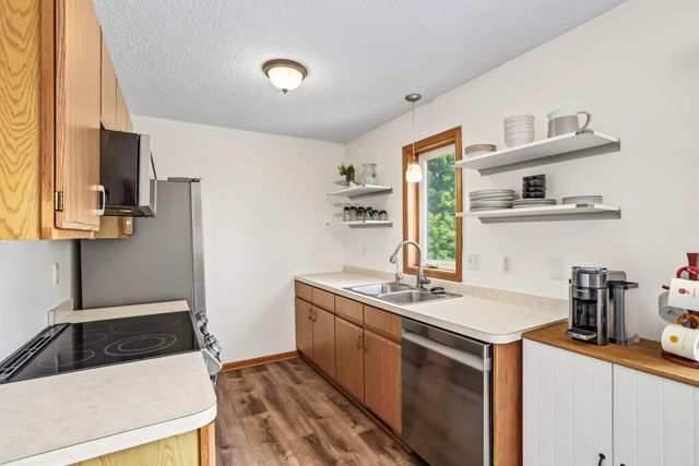 5811 191st Street W, Farmington, MN 55024