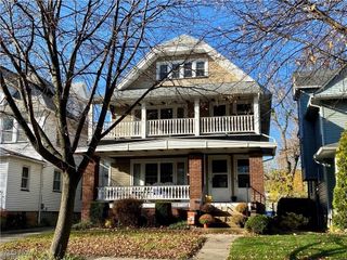 1208 Saint Charles Avenue, Lakewood, OH 44107