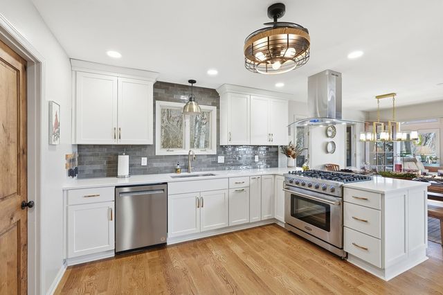 576 Columbine Drive, Big Canoe, GA 30143