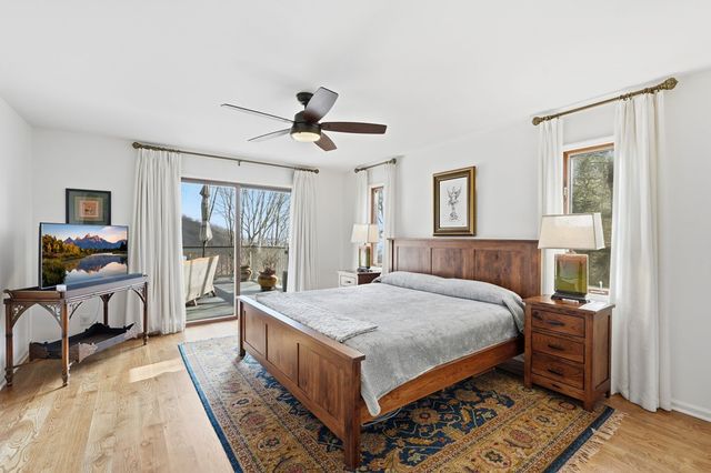 576 Columbine Drive, Big Canoe, GA 30143