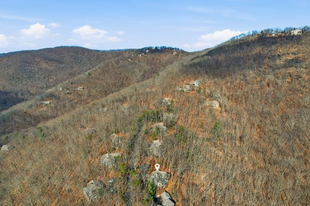 576 Columbine Drive, Big Canoe, GA 30143