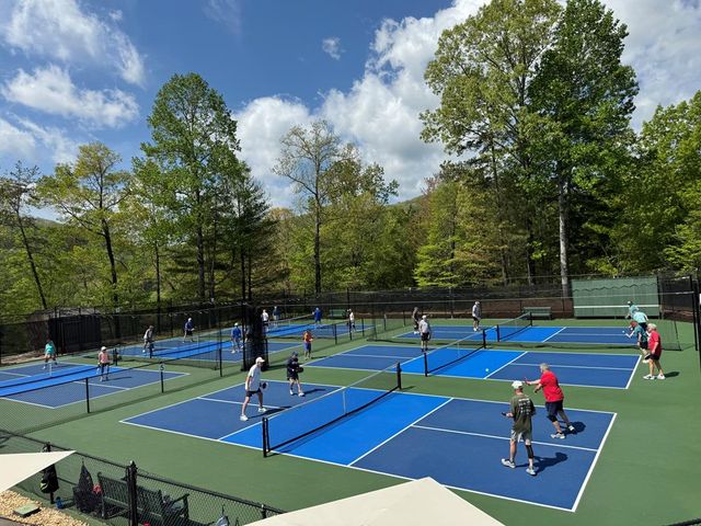 576 Columbine Drive, Big Canoe, GA 30143