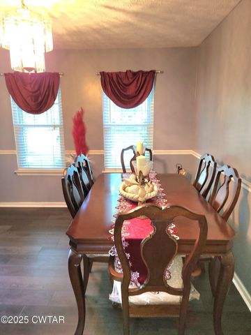 99 Hidden Valley Dr, Jackson, TN 38305