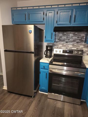 99 Hidden Valley Dr, Jackson, TN 38305