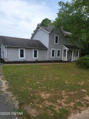 99 Hidden Valley Dr, Jackson, TN 38305