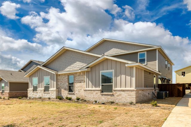 731 Harvest Moon Drive, Venus, TX 76084