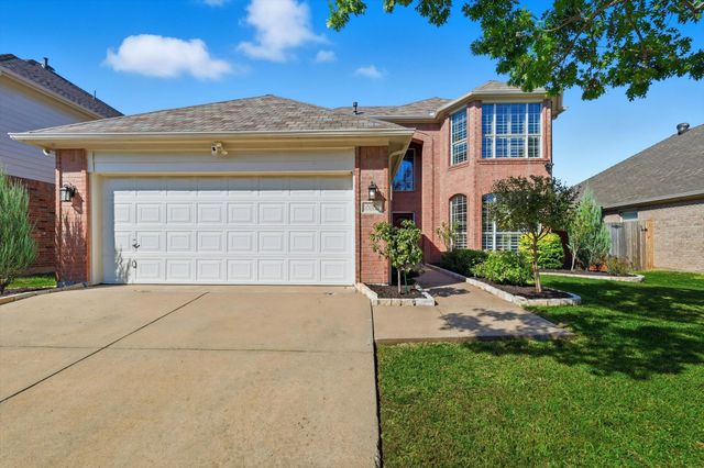 10009 Jessica Street, Fort Worth, TX 76244