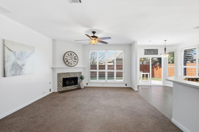 10009 Jessica Street, Fort Worth, TX 76244