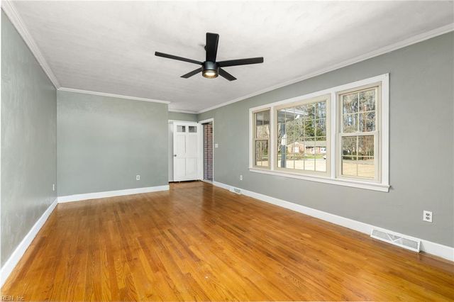 23234 Hanging Tree RD, Courtland, VA 23837