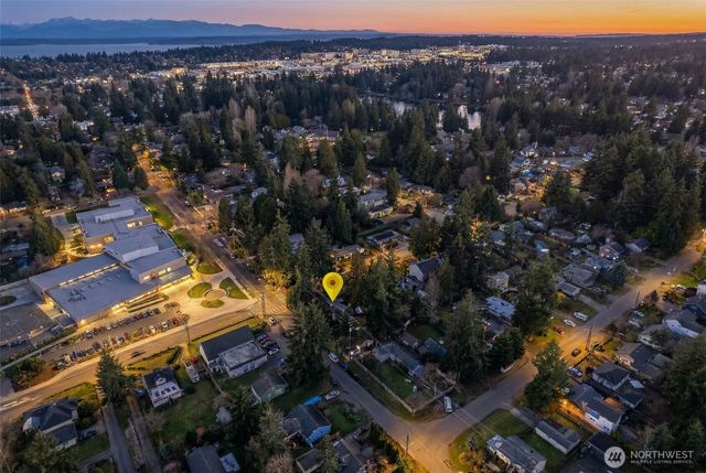 104 NE 120th Street, Seattle, WA 98125