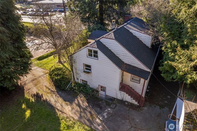 104 NE 120th Street, Seattle, WA 98125