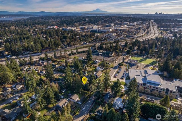 104 NE 120th Street, Seattle, WA 98125