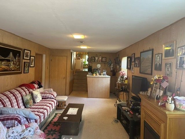 6034 N Bernard Street, Chicago, IL 60659