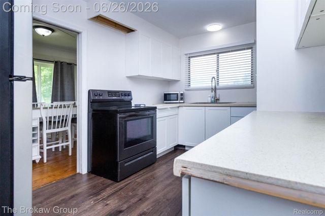 7272 N Lapeer Road, Rich Township, MI 48435