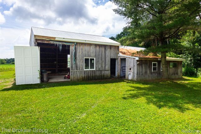 7272 N Lapeer Road, Rich Township, MI 48435