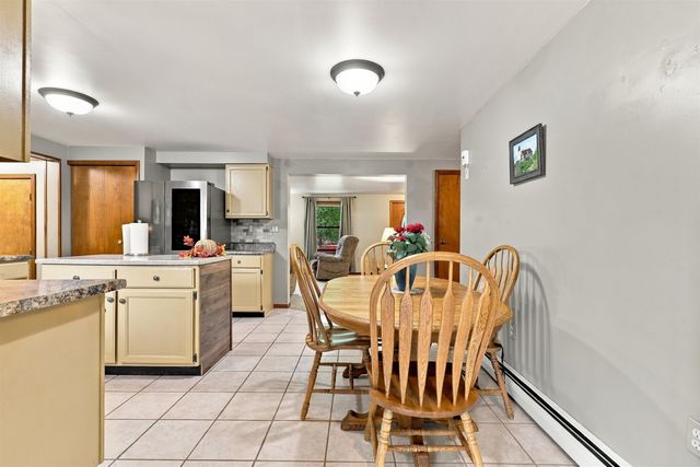 7275 Hall Road, Springfield Twp, MI 48350