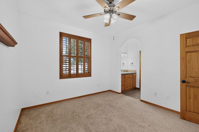 236 Anna Maria Place SW, Albuquerque, NM 87105