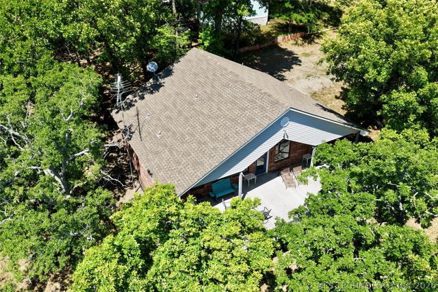 424808 E 1166 Road, Eufaula, OK 74432