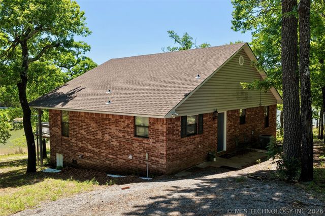 424808 E 1166 Road, Eufaula, OK 74432