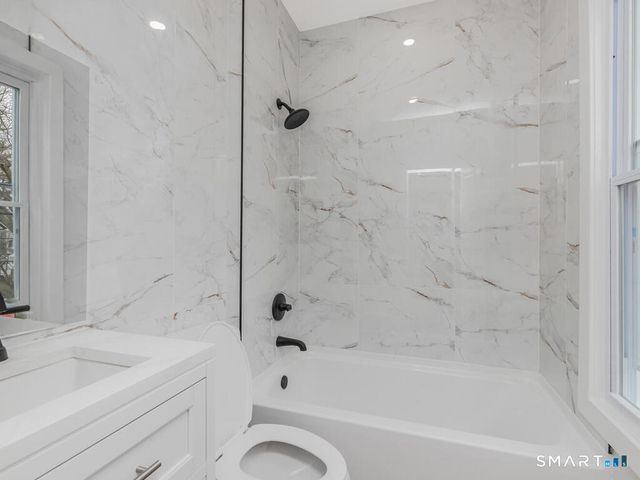 201 Lewis Street, Bridgeport, CT 06605