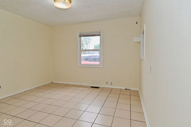 4802 W 30th Street, Indianapolis, IN 46224