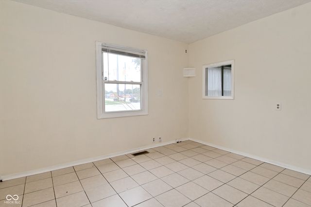 4802 W 30th Street, Indianapolis, IN 46224