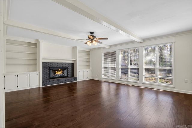 4 Barber Cove, Maumelle, AR 72113