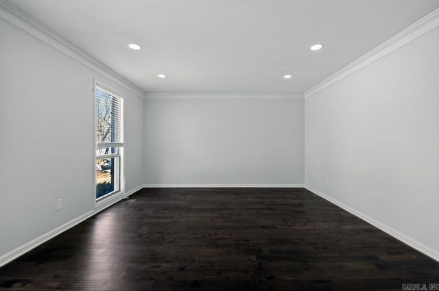 4 Barber Cove, Maumelle, AR 72113